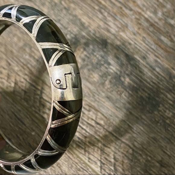 Angelique De Paris Grey Bamboo Wide Resin Bracelet Bangle Jewelry - Picture 5 of 7